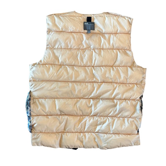 ASOS DESIGN Unisex Reversible Puffer Vest Leopard Print and Tan - Size Small - Picture 9 of 12
